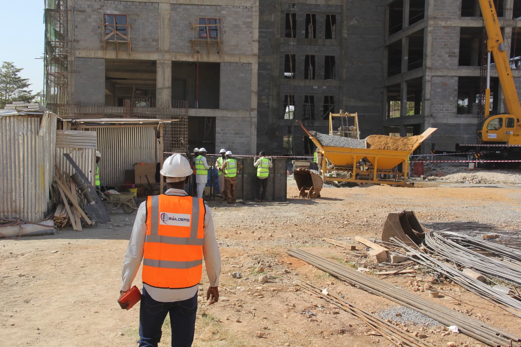 Chef de chantier BUILDERS sur le site du siège d'IBI Group